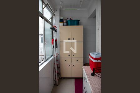 Apartamento à venda com 84m², 2 quartos e 1 vaga Apartamento à venda com 84m², 2 quartos e 1 vagaÁrea de Serviço