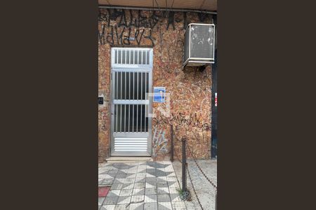 Apartamento à venda com 84m², 2 quartos e 1 vaga Apartamento à venda com 84m², 2 quartos e 1 vagaFachada