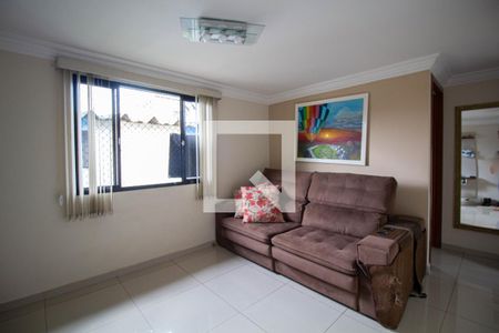 Sala de apartamento à venda com 2 quartos, 56m² em Conjunto Residencial José Bonifácio, São Paulo