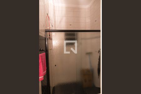 Banheiro 1 de casa à venda com 3 quartos, 373m² em Vila Nogueira, Diadema