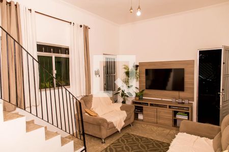 Sala de casa à venda com 3 quartos, 373m² em Vila Nogueira, Diadema