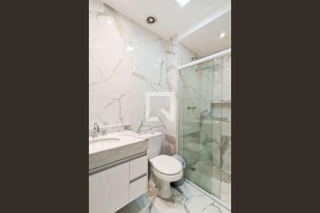 Apartamento à venda com 94m², 3 quartos e 2 vagasBanheiro 