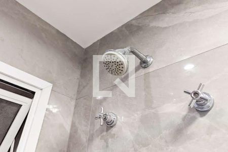 Apartamento à venda com 94m², 3 quartos e 2 vagasBanheiro da suíte 