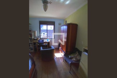 Casa à venda com 3 quartos, 200m² em Parque dos Principes, São Paulo