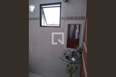 Casa à venda com 3 quartos, 200m² em Parque dos Principes, São Paulo