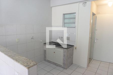 Cozinha de kitnet/studio para alugar com 1 quarto, 30m² em Bela Vista, São Paulo