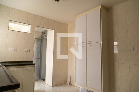 Apartamento para alugar com 90m², 3 quartos e 1 vaga Apartamento para alugar com 90m², 3 quartos e 1 vagaCozinha e Área de Serviço