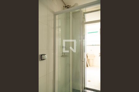 Apartamento para alugar com 90m², 3 quartos e 1 vaga Apartamento para alugar com 90m², 3 quartos e 1 vagaBanheiro da Suíte