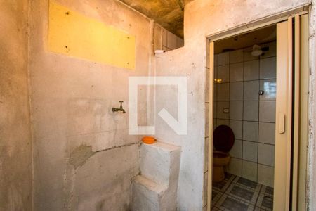 Casa 2 - Banheiro de casa à venda com 2 quartos, 70m² em Vila Suica, Santo André