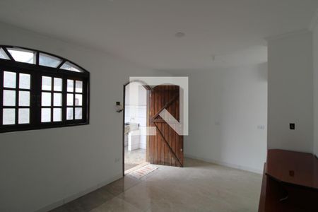 Sala de casa para alugar com 1 quarto, 50m² em Vila Campo Grande, São Paulo