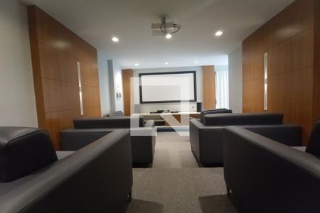 Apartamento à venda com 154m², 4 quartos e 2 vagasCinema