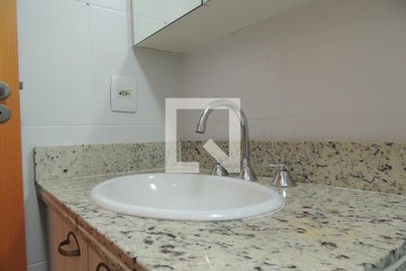 Apartamento à venda com 154m², 4 quartos e 2 vagasBanheiro 2