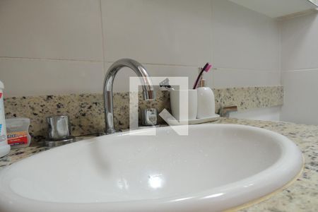 Apartamento à venda com 154m², 4 quartos e 2 vagasBanheiro 2