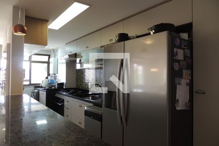 Apartamento à venda com 154m², 4 quartos e 2 vagasCozinha - Armários