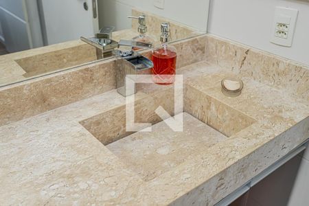 Apartamento à venda com 65m², 2 quartos e 1 vaga Apartamento à venda com 65m², 2 quartos e 1 vagaBanheiro suite