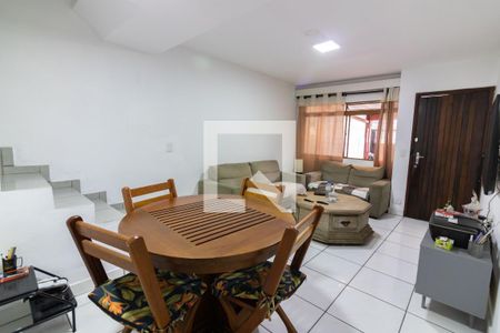 Sala de casa à venda com 2 quartos, 100m² em Jardim São Luís, São Paulo