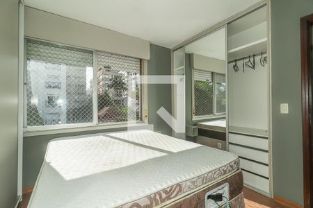 Quarto Suíte de apartamento à venda com 2 quartos, 140m² em Auxiliadora, Porto Alegre
