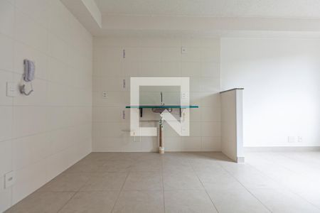 Sala / Cozinha de apartamento para alugar com 1 quarto, 32m² em Barra Funda, São Paulo