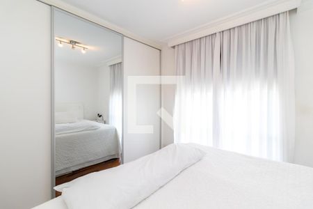 Apartamento à venda com 200m², 4 quartos e 4 vagasSuíte 1 