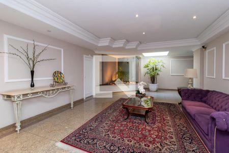 Apartamento à venda com 200m², 4 quartos e 4 vagasHall Social