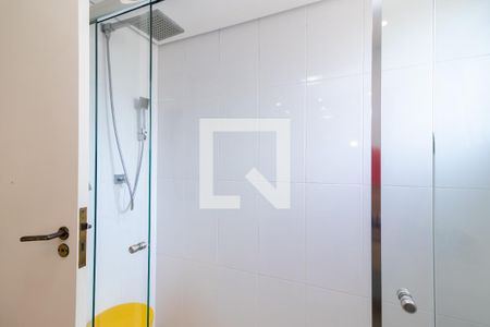 Apartamento à venda com 200m², 4 quartos e 4 vagasBanheiro 3