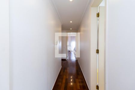 Apartamento à venda com 200m², 4 quartos e 4 vagasCorredor dos Quartos