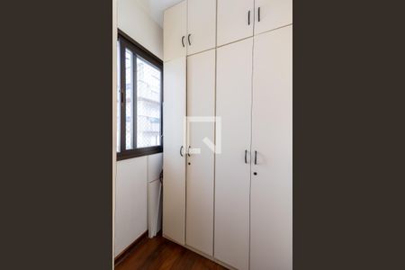 Apartamento à venda com 200m², 4 quartos e 4 vagasQuarto de Serviço