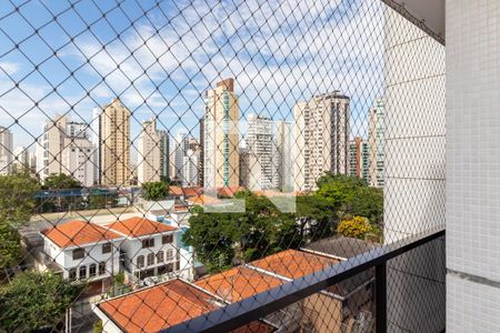 Apartamento à venda com 200m², 4 quartos e 4 vagasVaranda do Quarto 4