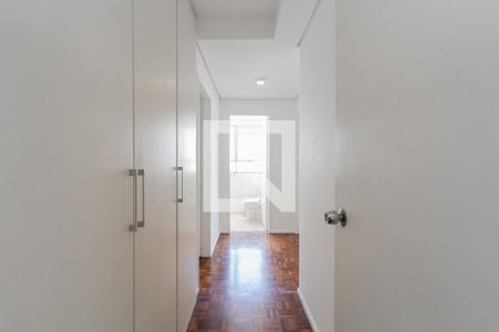 Corredor de apartamento para alugar com 3 quartos, 159m² em Itaim Bibi, São Paulo