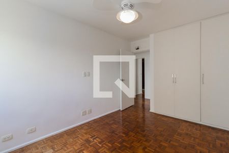 Apartamento para alugar com 159m², 3 quartos e 2 vagas Apartamento para alugar com 159m², 3 quartos e 2 vagasQuarto 3