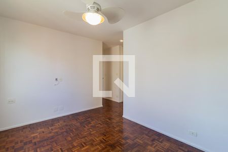 Suíte de apartamento para alugar com 3 quartos, 159m² em Itaim Bibi, São Paulo