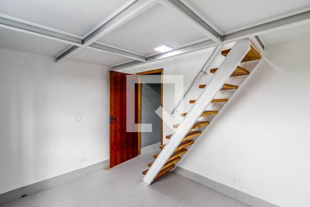 Sala de kitnet/studio para alugar com 1 quarto, 35m² em Parque Maria Helena, São Paulo