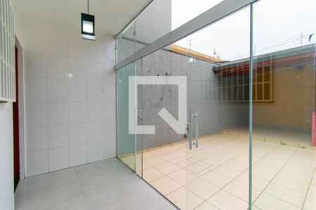 Casa à venda com 190m², 3 quartos e 2 vagasÁrea de Serviço