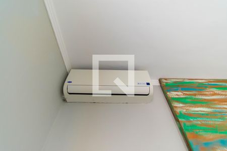 Casa à venda com 190m², 3 quartos e 2 vagasSuíte - Ar Condicionado