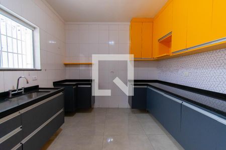 Casa à venda com 190m², 3 quartos e 2 vagasCozinha