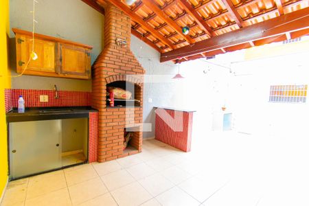 Casa à venda com 190m², 3 quartos e 2 vagasQuintal e Churrasqueira