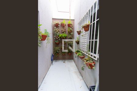 Casa à venda com 190m², 3 quartos e 2 vagasJardim de Inverno