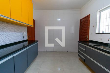 Casa à venda com 190m², 3 quartos e 2 vagasCozinha