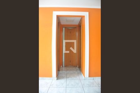 Corredor Quartos de apartamento para alugar com 2 quartos, 50m² em Jardim Peri, São Paulo