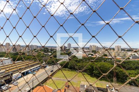 Vista da sacada de apartamento à venda com 3 quartos, 70m² em Vila João Jorge, Campinas