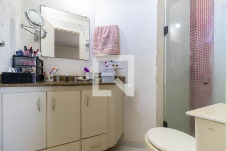 Apartamento à venda com 70m², 3 quartos e 1 vagaBanheiro da suíte