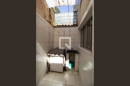 Casa de condomínio à venda com 70m², 2 quartos e 1 vaga Casa de condomínio à venda com 70m², 2 quartos e 1 vagaÁrea de Serviço