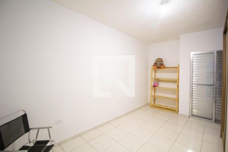 Quarto 2 de casa de condomínio à venda com 2 quartos, 70m² em Vila Carmosina, São Paulo