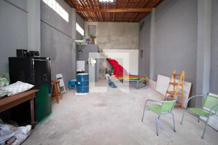 Casa de condomínio à venda com 70m², 2 quartos e 1 vaga Casa de condomínio à venda com 70m², 2 quartos e 1 vagaÁrea comum - Salão de festas