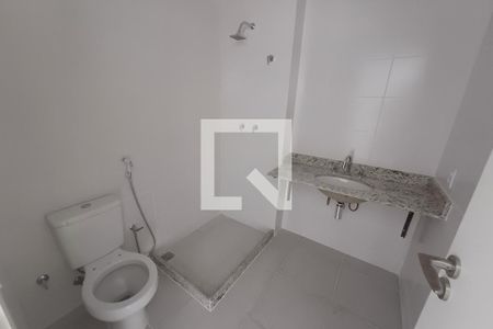 Apartamento para alugar com 85m², 2 quartos e 1 vaga Apartamento para alugar com 85m², 2 quartos e 1 vagaBanheiro Social