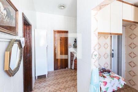 Apartamento para alugar com 55m², 2 quartos e sem vagaCozinha e Área de Serviço