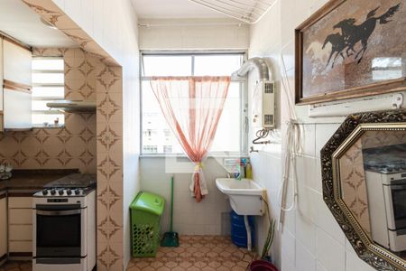 Apartamento para alugar com 55m², 2 quartos e sem vagaCozinha e Área de Serviço