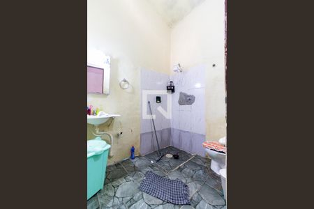 Casa à venda com 125m², 2 quartos e 1 vaga Casa à venda com 125m², 2 quartos e 1 vagaBanheiro