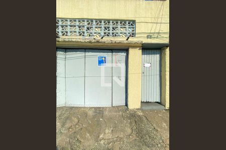 Casa à venda com 125m², 2 quartos e 1 vagaFachada