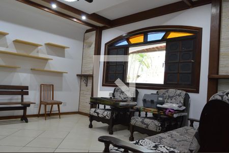 Sala de casa à venda com 5 quartos, 454m² em Curicica, Rio de Janeiro